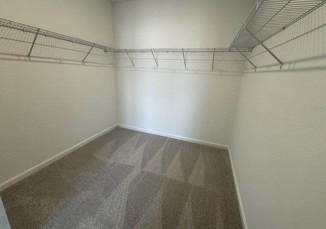 Building Photo - Charming 3-Bed Townhouse Retreat with 2.5 ...