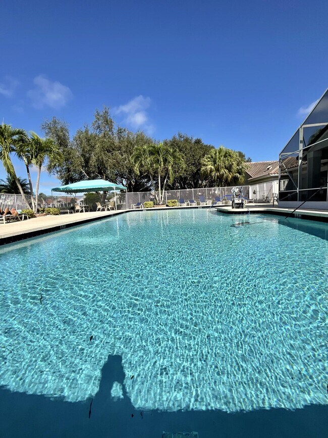 Building Photo - 7954 Stirling Bridge Blvd S