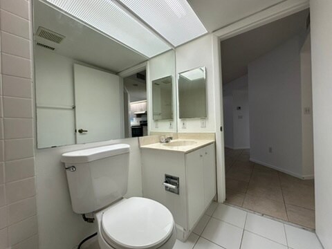 Building Photo - 2636 SE 20th Ct