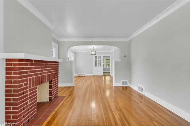 Building Photo - 3396 W 130th St