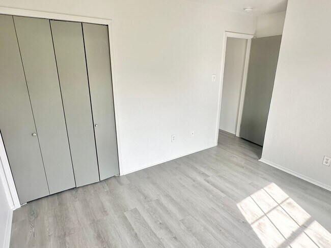 Building Photo - NEW IN MANAGEMENT - AVAILABLE NOW!