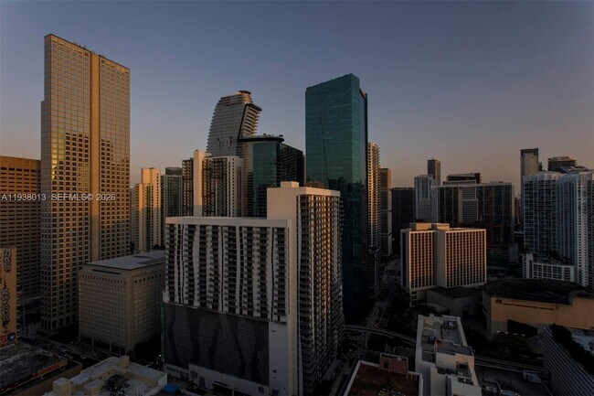 Building Photo - 151 SE 1st St