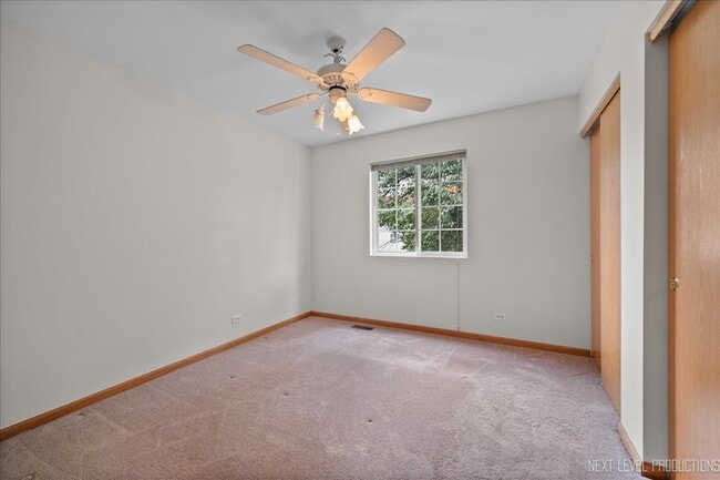 Building Photo - 360 Thomas Dr