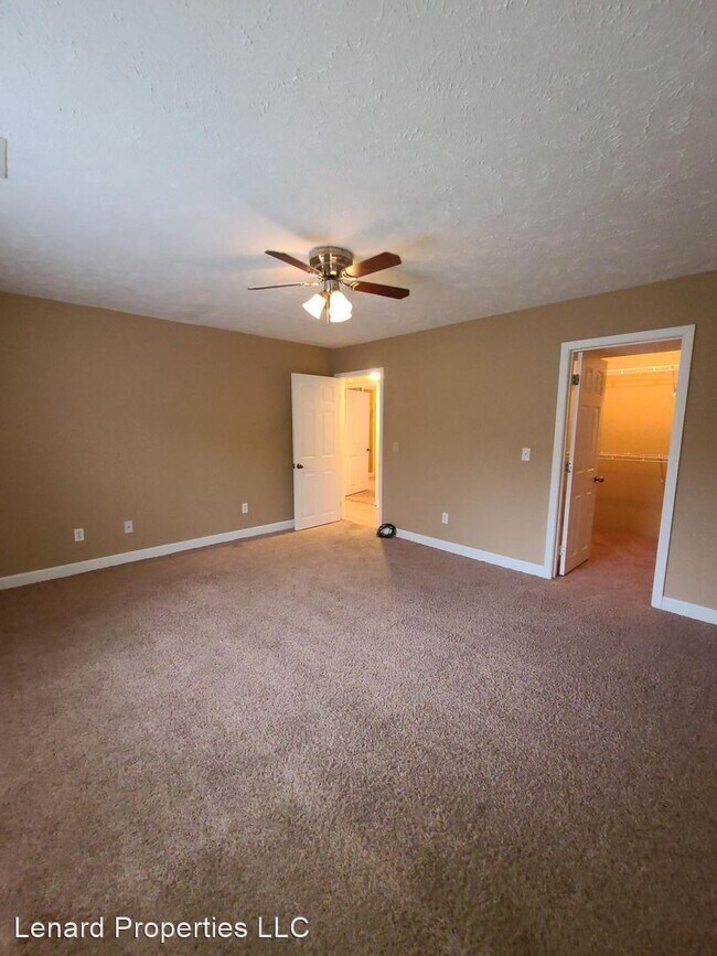 Building Photo - 5 br, 3 bath House - 204 Wildwood Ave,
