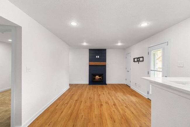 Building Photo - 3601 Menchaca Rd