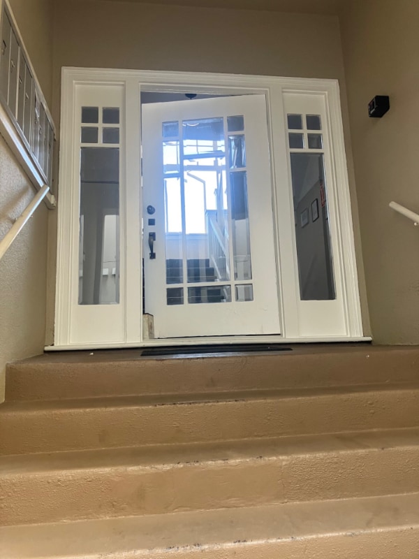 Building Photo - 437 Euclid Ave