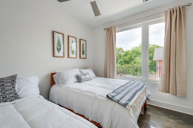 Building Photo - 808 Vibe Pl