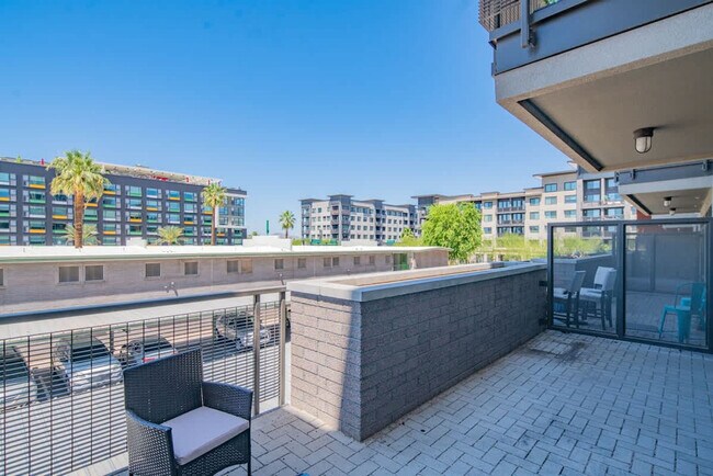 Building Photo - 1016 N 3rd St