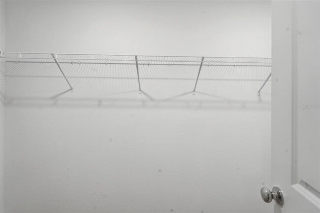 Building Photo - 2756 Lookout Rdg Rd