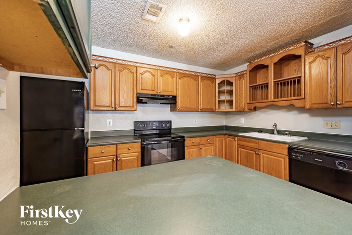 Building Photo - 23614 Pebworth Pl