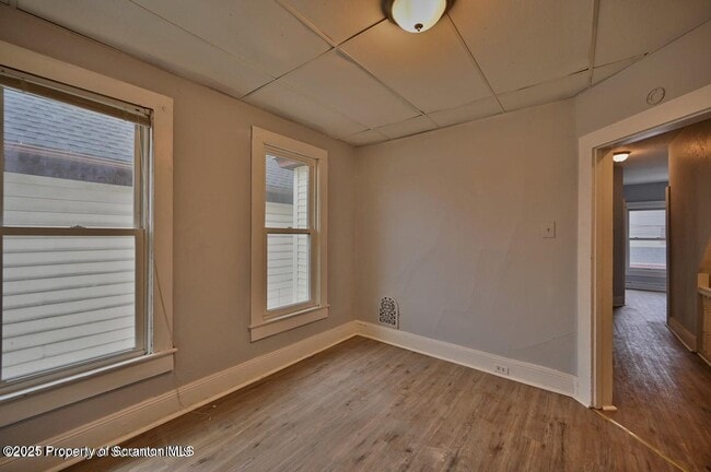 Building Photo - 1416 Capouse Ave