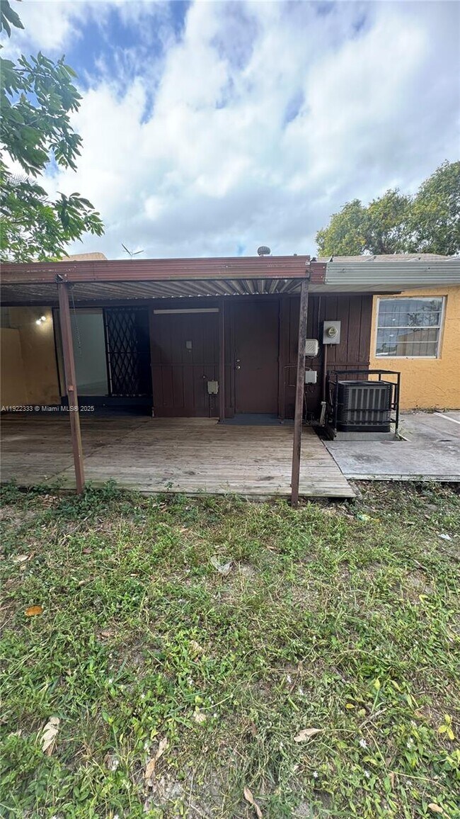 Building Photo - 3039 NW 204th Terrace