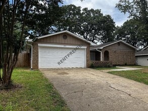 Building Photo - 6713 Navajo Trail