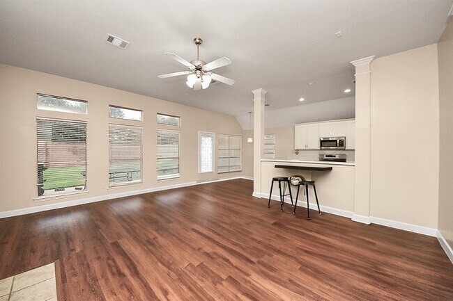 Building Photo - 4807 Taylor Lake Ct