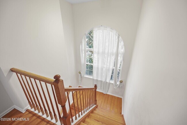 Building Photo - 10 Kinglet Ave