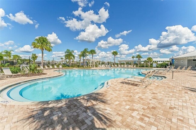 Building Photo - 2893 Suncoast Plains Dr