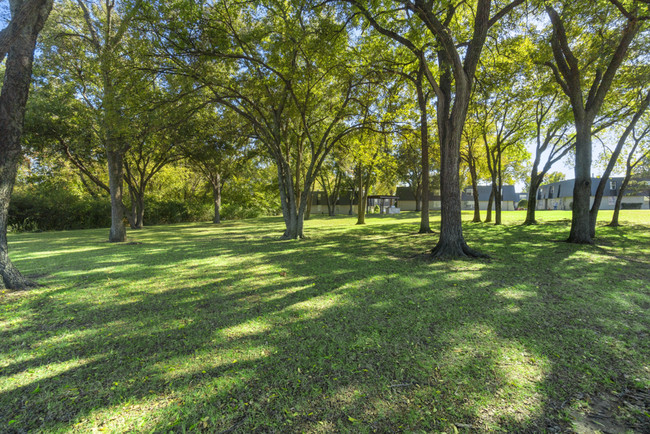 Building Photo - Pecan Creek