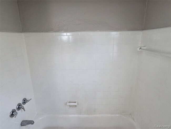 Building Photo - 5274 Nottingham Rd