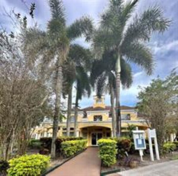 Building Photo - 2371 NW 33rd St