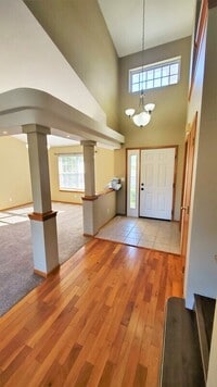 Building Photo - 4260 Windemere Way