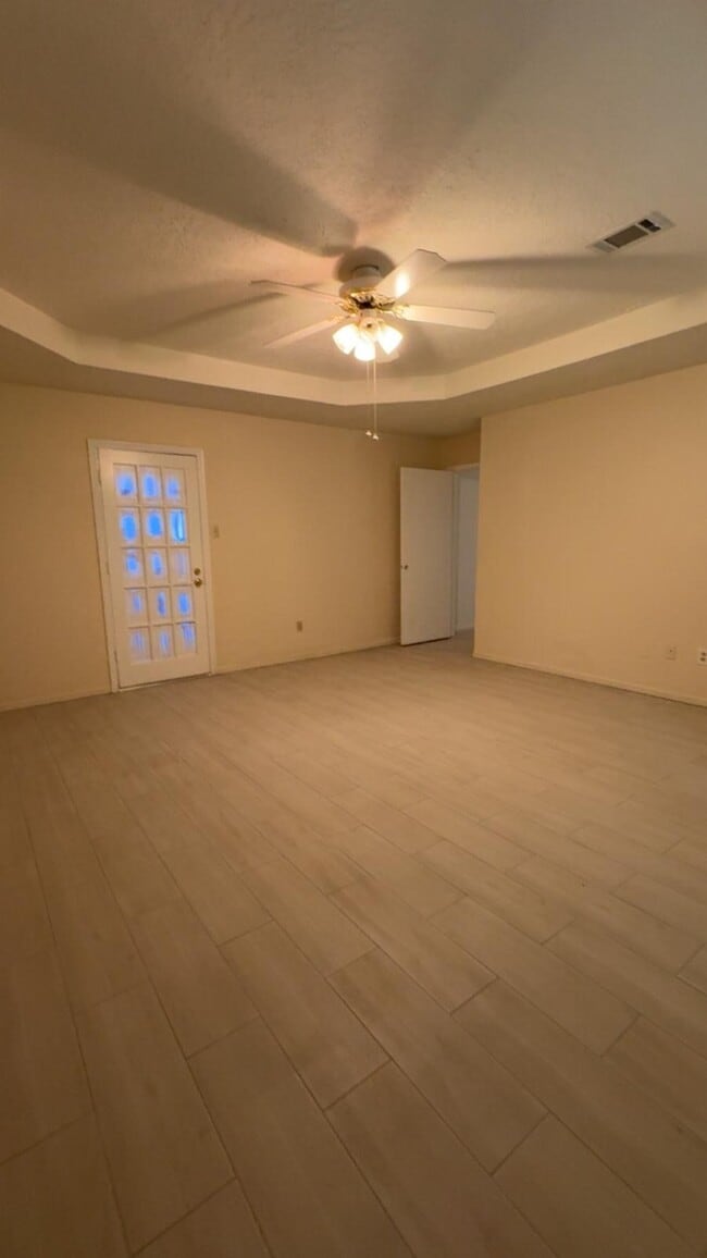 Building Photo - 22803 Trailwood Ln