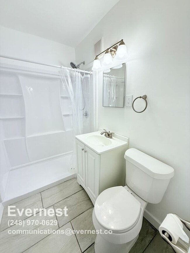 Building Photo - Charming 2-Bedroom Home in a Convenient Lo...