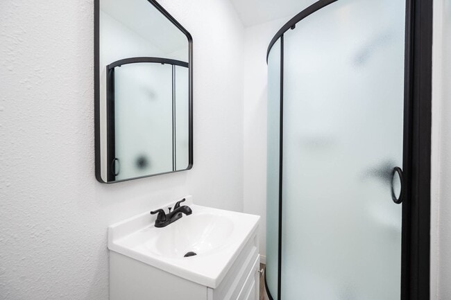 Building Photo - 5314 Brinkman St