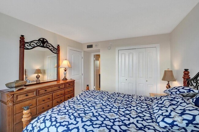 Building Photo - 2000 S Ocean Blvd