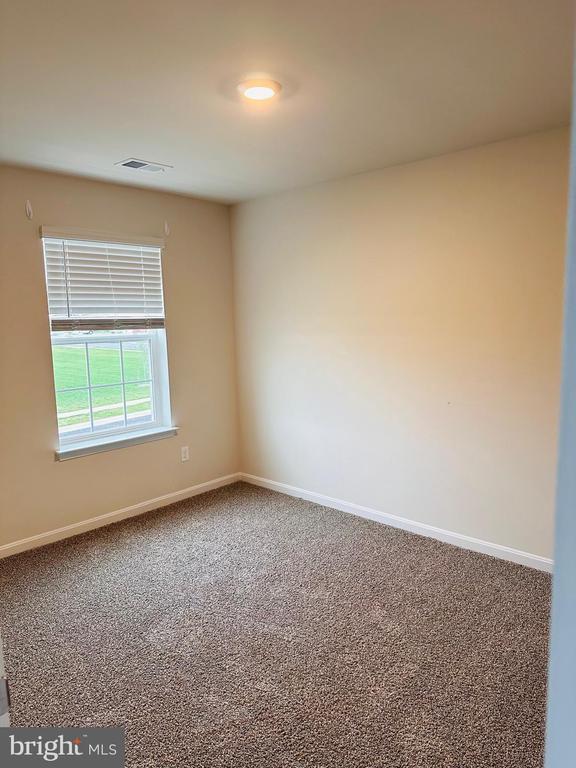 Building Photo - 106 Gossard Wy