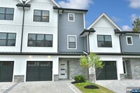 Building Photo - 234 Rivervale Rd