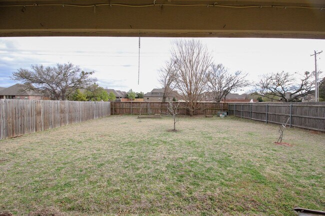 Building Photo - Complete Remodel In Bixby!