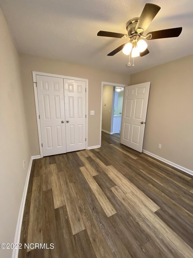 Building Photo - 2119 Hurt Dr