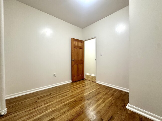 Floorplan - 3133 Broadway