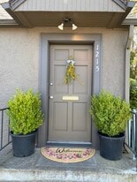 Building Photo - 1215 Shortridge St SE