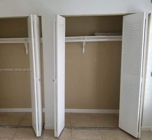 Building Photo - 399 NW 72nd Ave