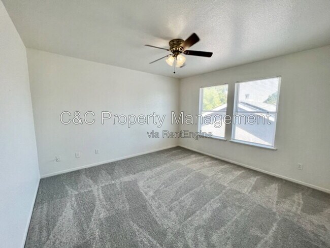 Building Photo - 5408 W Garland Ave