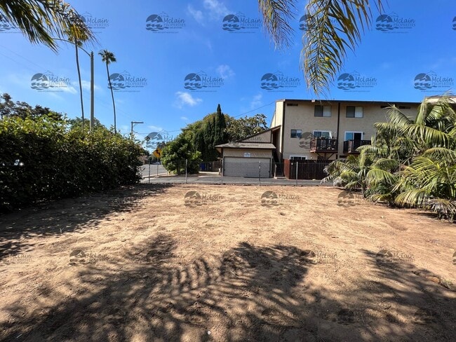 Building Photo - 3310 Eureka Pl