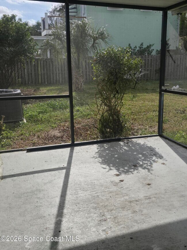 Building Photo - 910 S Orlando Ave