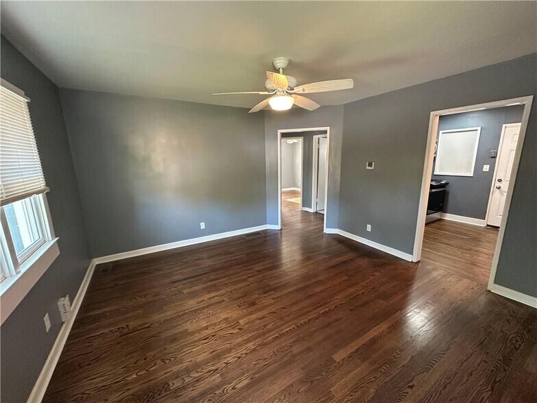 Building Photo - 296 Murray Hill Ave NE