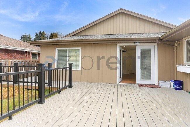 Building Photo - 1413 12th St NE