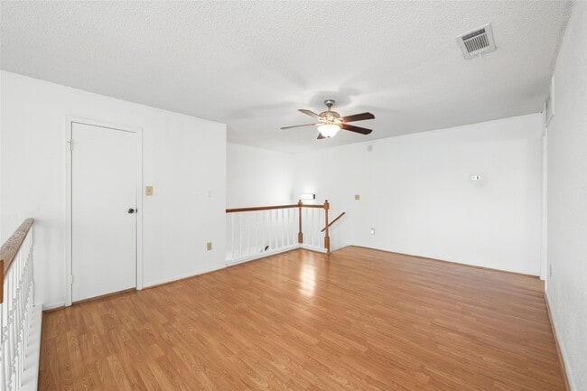 Building Photo - 7575 Cambridge St