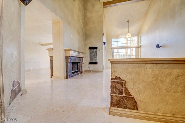 Building Photo - 2394 Millcroft Dr