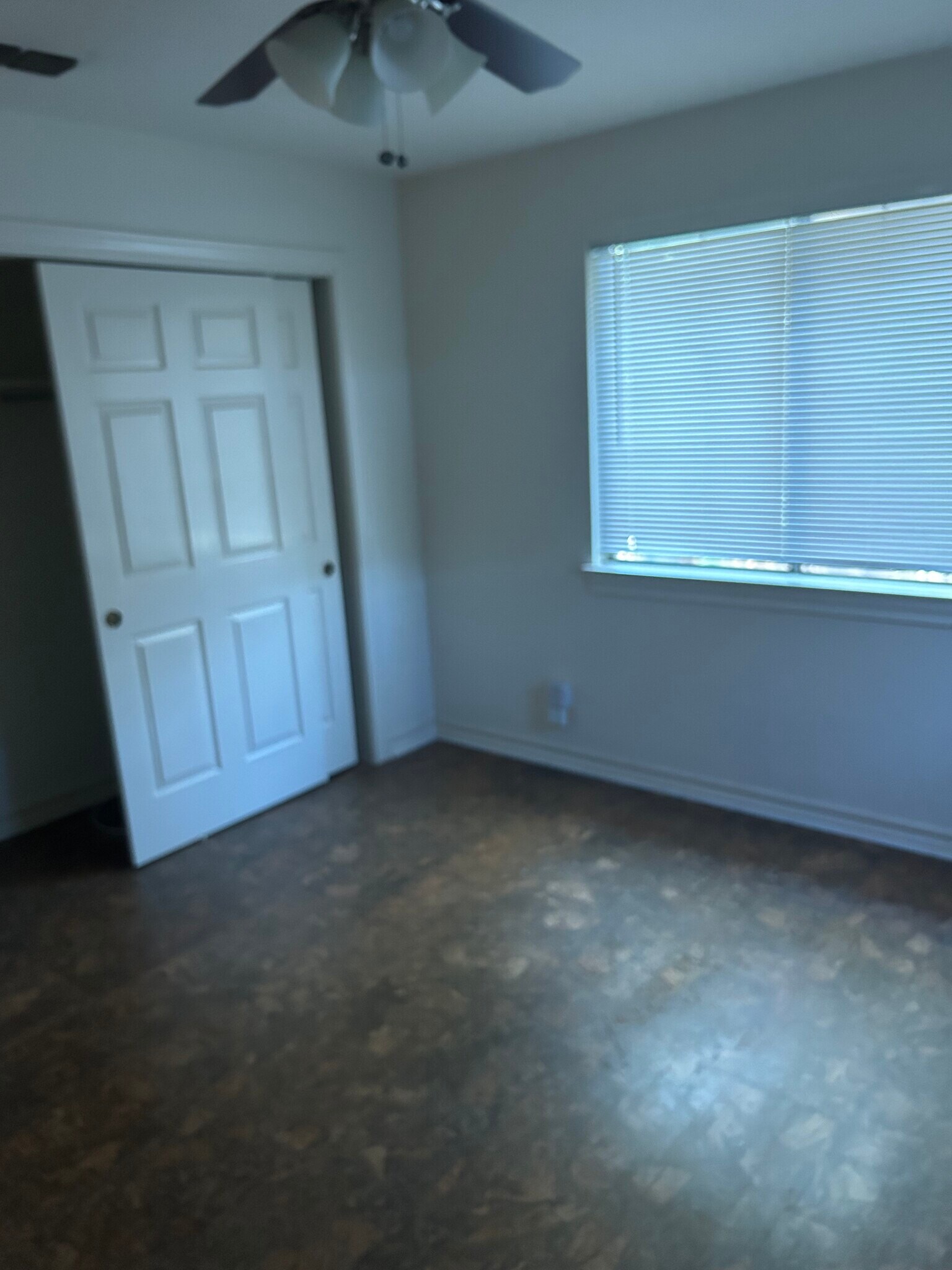 bedroom 4 or office - 15603 Rose Cres