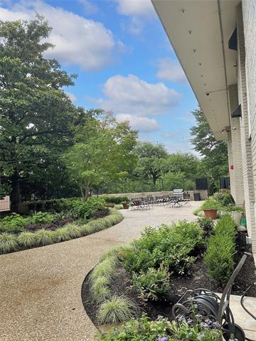 Building Photo - 3701 Turtle Creek Blvd