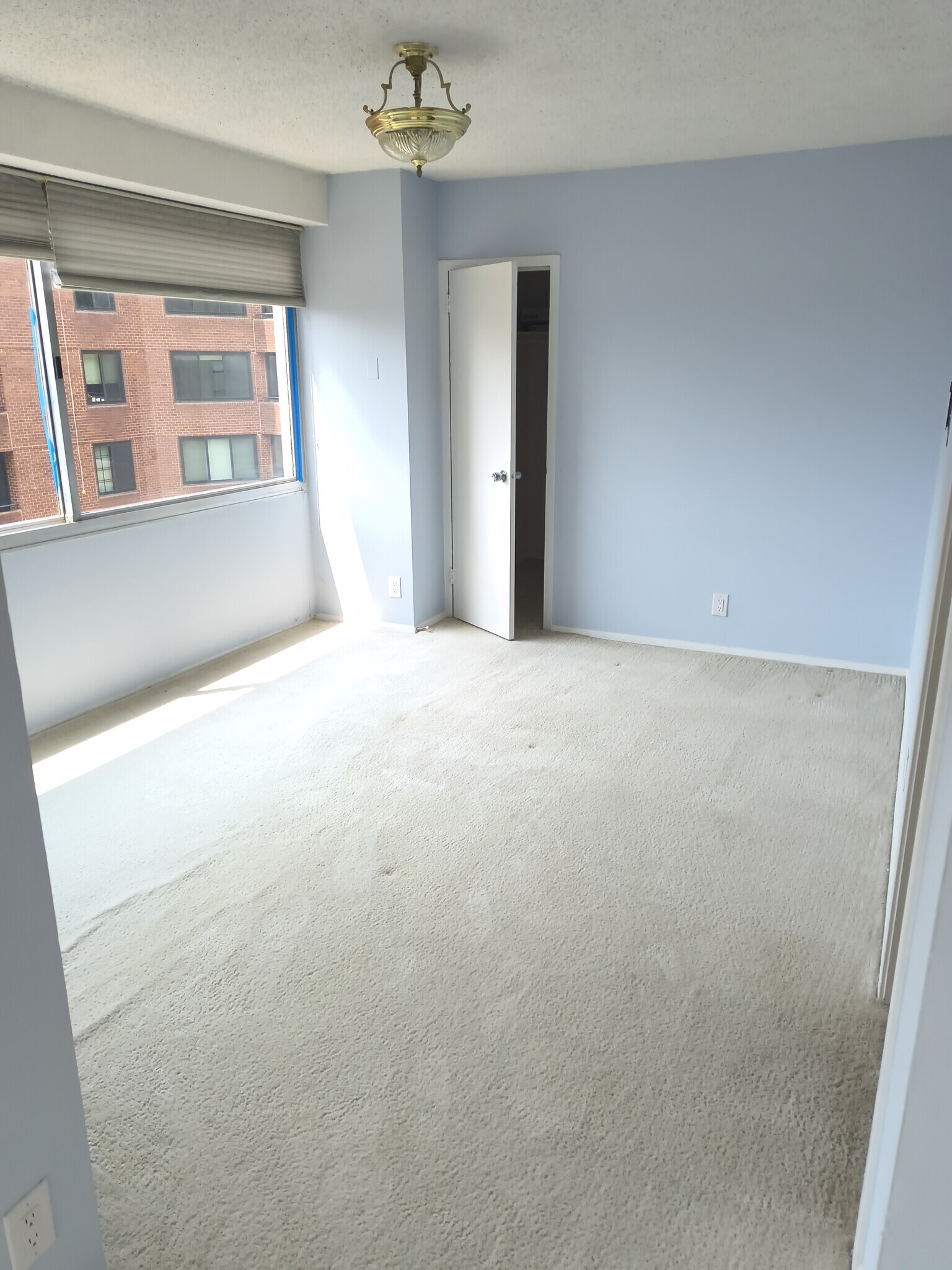 Dining Room - 5500 Friendship Blvd