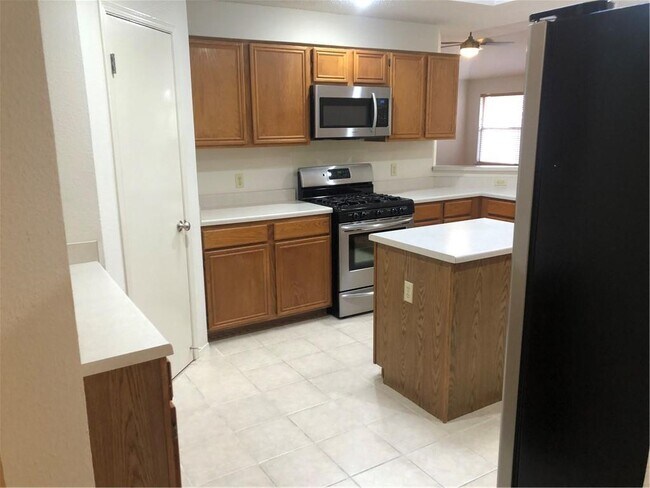 Building Photo - 11605 Loweswater Ln