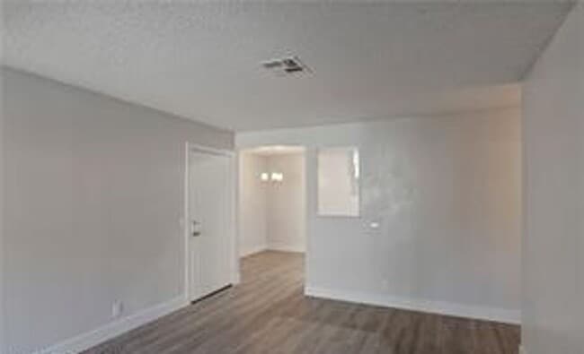 Building Photo - 3151 N Soaring Gulls Dr