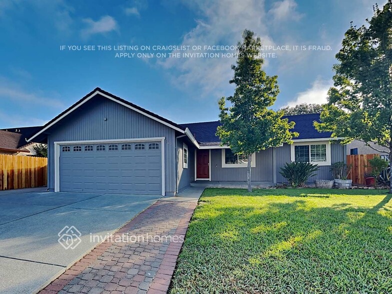 Primary Photo - 503 Hacienda Ln