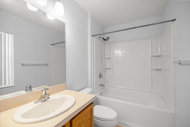 Building Photo - Spacious 4BR Home in Fore Ranch | Office + Ensuite + Extended Garage | Available Now