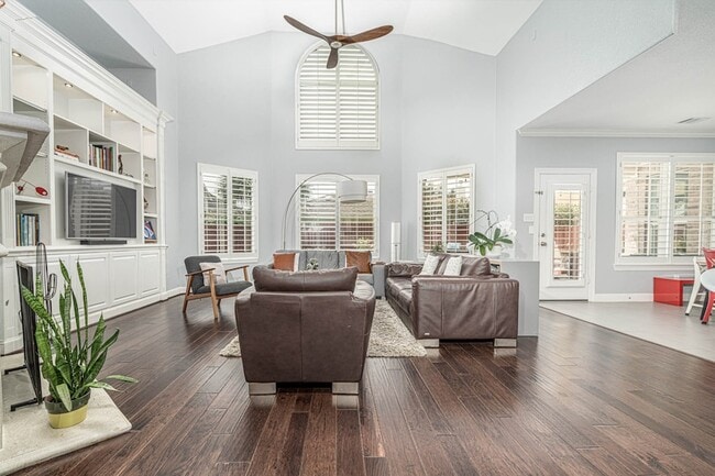 Building Photo - 5907 Ballina Canyon Ln